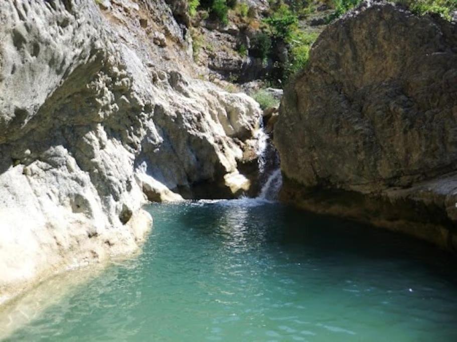 הוילה Montclar-sur-Gervanne Gite Le Chaudron 1 A 7Pers Avec Piscine מראה חיצוני תמונה